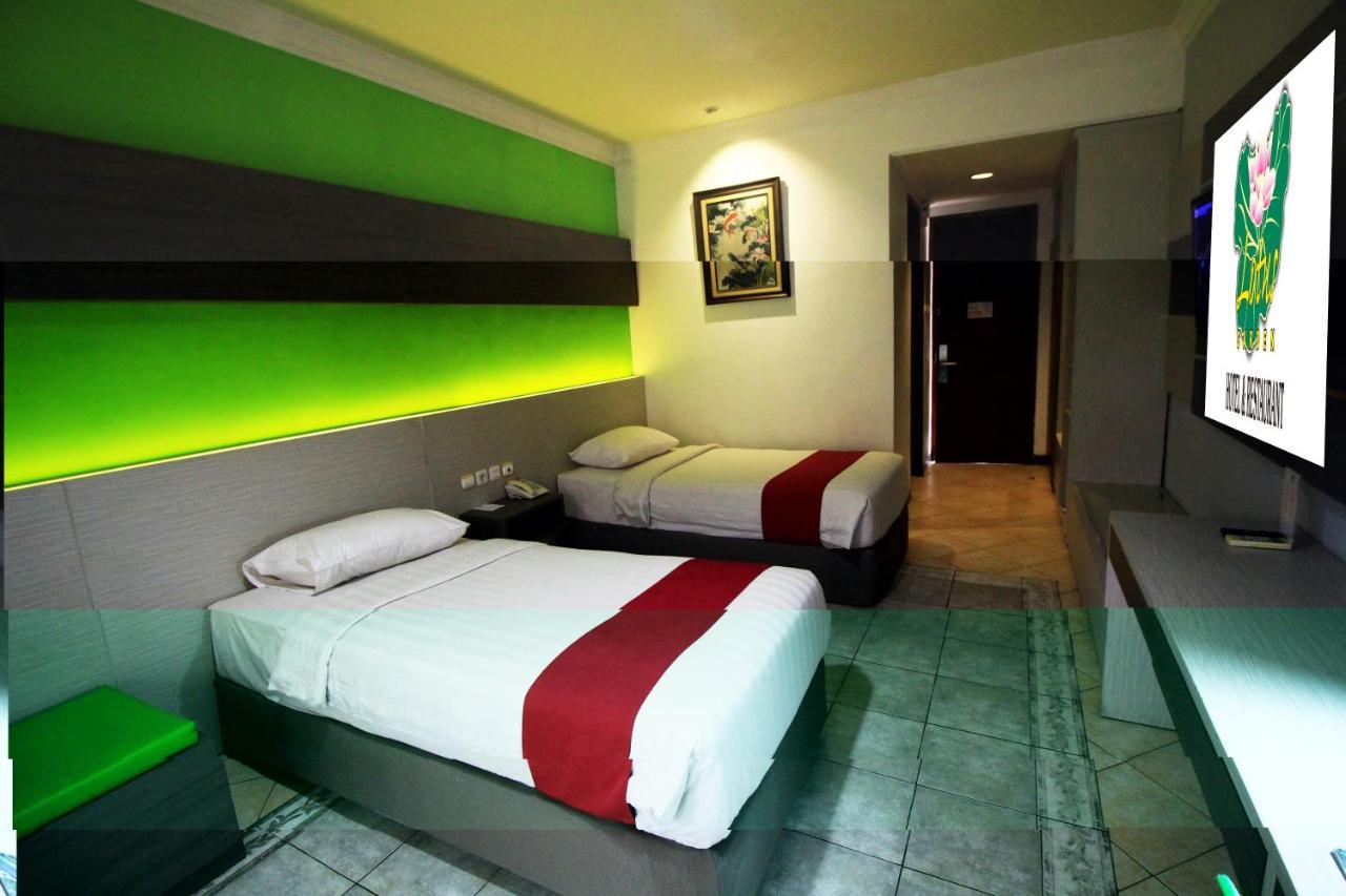 Lotus Garden Hotel Kediri  Extérieur photo